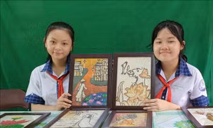 Độc đáo Dự án 'Tranh gạo và hướng phát triển' của hai nữ sinh Cần Thơ