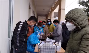 Tìm các cá nhân liên quan trong vụ gộp mẫu xét nghiệm PCR ở Trung tâm Y tế thị xã Nghi Sơn
