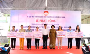 TP Hồ Chí Minh phát động hưởng ứng Tháng cao điểm 'Vì người nghèo'
