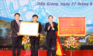 Tiền Giang thêm một huyện đạt chuẩn nông thôn mới
