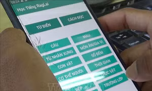Học sinh miền núi Ninh Thuận sáng chế phần mềm học tiếng Raglai trên điện thoại