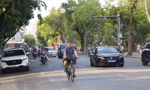 Hà Nội chưa cấm toàn bộ xe xăng di chuyển trong vùng phát thải thấp.