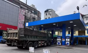 Hà Nội quyết xử lý cửa hàng xăng dầu găm hàng, dừng bán không lý do