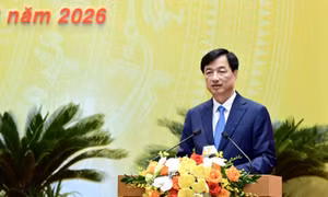Thay thế cán bộ yếu kém để không gây cản trở dòng chảy phát triển của Thủ đô