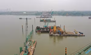 Nhiều dự án cầu vượt sông Hồng quyết về đích trước APEC 2027