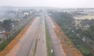 Hiện trạng Quốc lộ 6 trước khi Hà Nội hoàn thành giải phóng mặt bằng