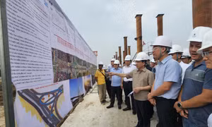 Hà Nội dồn lực đưa 3 cầu vượt sông Hồng về đích trước APEC 2027.