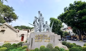 Hà Nội dự kiến di dời tượng đài “Quyết tử để Tổ quốc quyết sinh” tại khuôn viên đền Bà Kiệu.