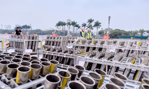Cận cảnh trận địa bắn pháo hoa trong chương trình nghệ thuật đặc biệt 'Dưới lá cờ vẻ vang của Đảng'