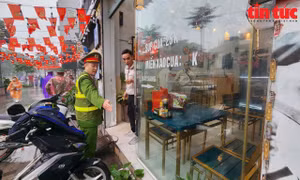 TP Hà Nội dự kiến tăng mức phạt hành vi lấn chiếm lòng đường, vỉa hè