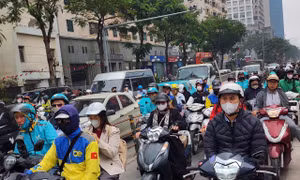 Hà Nội sẽ có lộ trình chuyển đổi xe xăng sang xe điện trong giai đoạn 2025-2030.
