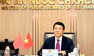 Bộ trưởng Lương Tam Quang điện đàm với Bộ trưởng Bộ Công an Trung Quốc