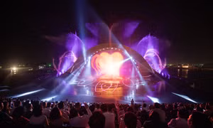 Phú Quốc tạo ra xu hướng du lịch mới với show 'Nụ hôn của biển cả'