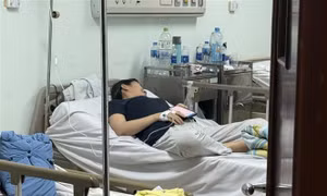 TP Hồ Chí Minh: Làm rõ vụ 46 trường hợp nhập viện do nghi ngộ độc thực phẩm