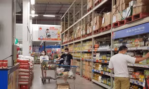 Các cơ sở kinh doanh, dịch vụ nào của Hà Nội được phép hoạt động trong 15 ngày giãn cách toàn xã hội?