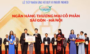 Ngân hàng SHB chung tay ủng hộ Quỹ ‘Vì người nghèo’ 2022