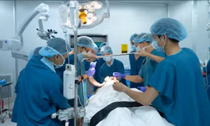 Phẫu thuật não chữa khỏi bệnh động kinh khi người bệnh ở trạng thái tỉnh táo