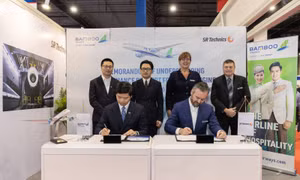 Bamboo Airways ký thỏa thuận động cơ trị giá 60 triệu USD với SR Technics, thảo luận mua Boeing 777X tại Singapore Airshow