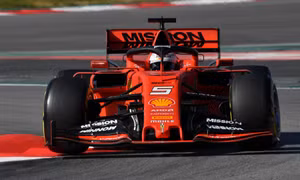 Đổi động cơ chiến mã F1, Ferrari có cản nổi Mercedes ở Spanish Grand Prix?