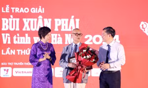 Những hình ảnh Lễ trao giải thưởng 'Bùi Xuân Phái- Vì tình yêu Hà Nội' 2024