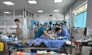 Hiện trường nơi xảy ra vụ nổ. Ảnh: TTXVN phát