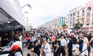 Ocean City ‘bùng nổ’ trước giờ G: Fan Việt và quốc tế cuồng nhiệt đổ về, tạo nên trải nghiệm âm nhạc hiếm có