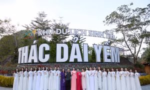 Thí sinh Hoa hậu Du lịch Dân tộc Việt Nam 2025 hội tụ, thăm quan các danh thắng bậc nhất Mộc Châu