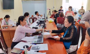 Chuyển vốn chính sách đến tận tay người dân đảo xa