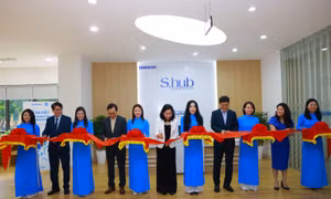 Samsung Việt Nam hỗ trợ nâng cấp, làm mới Không gian chia sẻ S-hub tại Thư viện Quốc gia Việt Nam