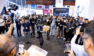 Người máy 'Make in Vietnam' của VinRobotics tỏa sáng tại hai sân khấu công nghệ hàng đầu thế giới