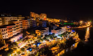 Khu phố thương mại, nghệ thuật Sunset Bazaar tại Phú Quốc chính thức đi vào hoạt động tháng 11 này