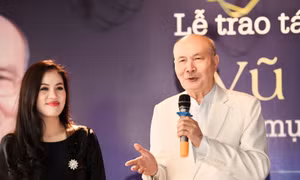 Nhạc sĩ Vũ Thành An trao tác quyền kho tàng âm nhạc vì mục đích thiện nguyện