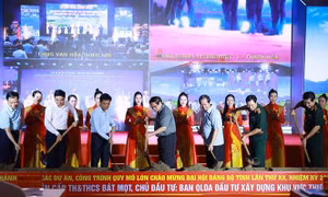 Thủ tướng Phạm Minh Chính dự khởi công trường học tại xã biên giới Bát Mọt, tỉnh Thanh Hoá