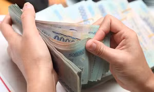 Ngân hàng thừa vốn, lãi suất tiếp tục giảm nhưng không phải là ‘cây đũa thần’