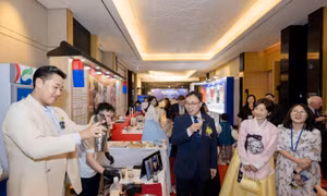K-Food và rượu truyền thống để lại ấn tượng mạnh tại Tiệc chiêu đãi Quốc khánh Hàn Quốc tại Việt Nam