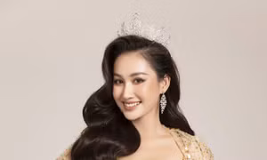 Hoa khôi miền Trung Đoàn Hồng Trang dự thi Miss Global 2022