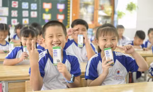 Chương trình sữa học đường TP Hồ Chí Minh mở rộng đến 24 quận, huyện