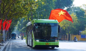 80 tuần Vingroup ‘phủ xanh’ Việt Nam