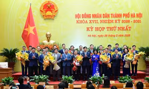 Bà Phùng Thị Hồng Hà, ông Vũ Đại Thắng tái đắc cử Chủ tịch HĐND và UBND TP Hà Nội