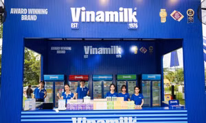 Vinamilk cùng trẻ em tận hưởng ngày hội mùa hè tại Phú Mỹ Hưng