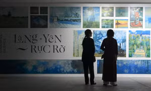 'Ngoài' và 'trong' ở triển lãm của Claude Monet và Pierre Bonnaer tại VCCA 