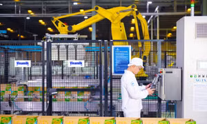 Viện Tiêu chuẩn Anh quốc (BSI) chứng nhận thêm 1 nhà máy của Vinamilk đạt trung hòa carbon