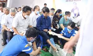 500 người cao tuổi Thái Bình hào hứng tham gia ngày hội ‘Sống khỏe, sống thanh xuân’