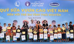 Quỹ sữa Vươn Cao Việt Nam: Nỗ lực vì sứ mệnh 'Để mọi trẻ em đều được uống sữa mỗi ngày'