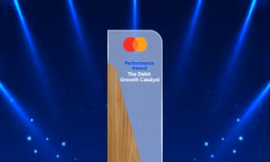 Ngân hàng tăng trưởng ấn tượng doanh số giao dịch thẻ thanh toán 2024