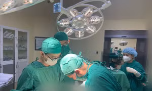 Bệnh viện đầu tiên có khả năng cung cấp đầy đủ các dịch vụ điều trị liên quan đến ung thư 