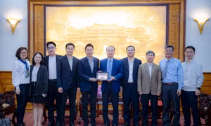 Cam kết đồng hành vì sự phát triển bền vững của miền Trung