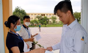 Ngày 4/5, thí sinh bắt đầu đăng ký dự thi tốt nghiệp THPT trực tuyến 