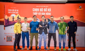 'Chạy bộ sử ký - Thập kỷ anh hùng' qua góc nhìn độc giả: Mỗi người đọc, một điểm chạm