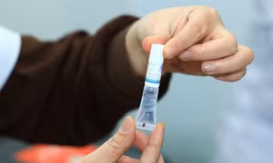 Từ năm 2026, Hà Nội triển khai uống vaccine Rota trong Chương trình tiêm chủng mở rộng